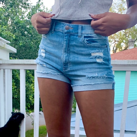 Too big 💙 - Picture 1 of 5